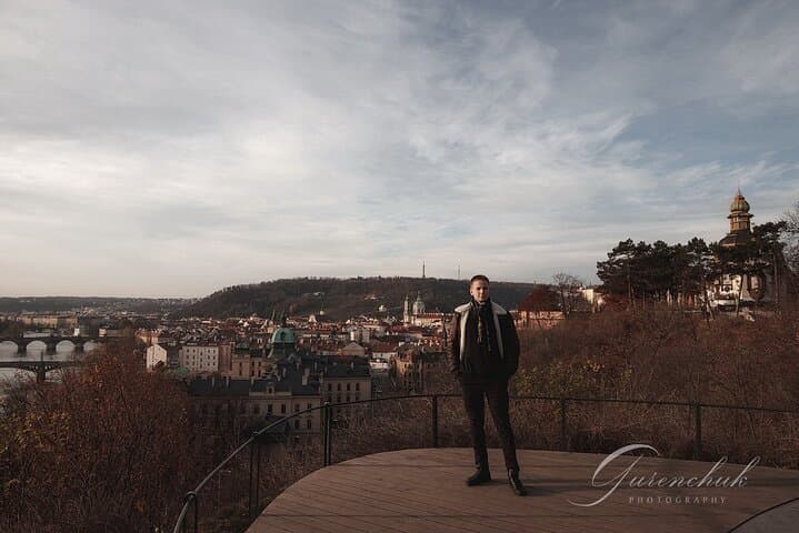 Prague Surprise Proposal and Portrait Photoshoot in Old Town photo 4