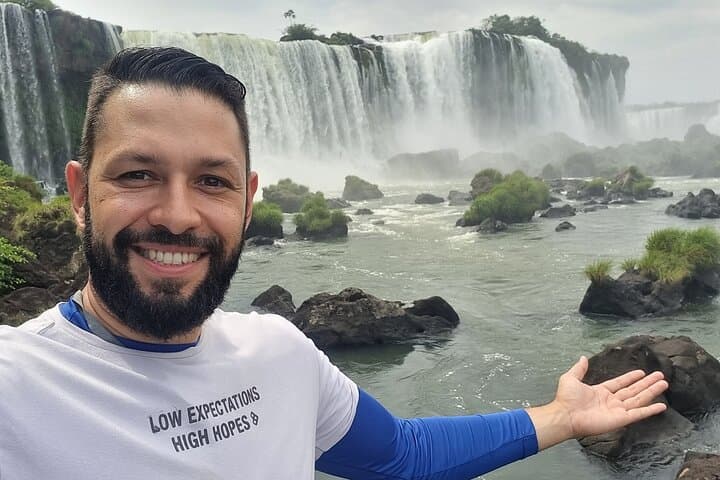 Private Iguassu Falls Tour: Experience Both Sides in a Day