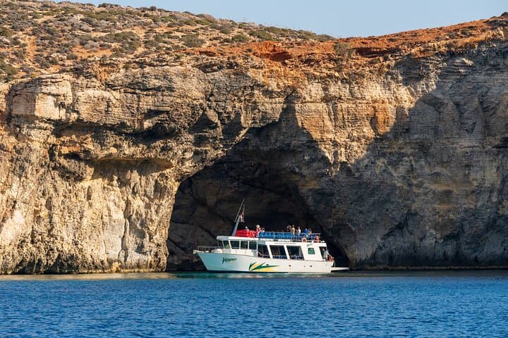 Comino Blue Lagoon & Gozo Boat Cruise: Swim, Snorkel & Clay Baths