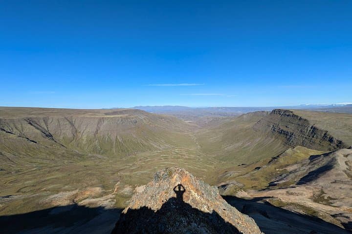 Knife’s Edge Hike to Moskardshnjúkar — Day Trek from Reykjavík photo 4