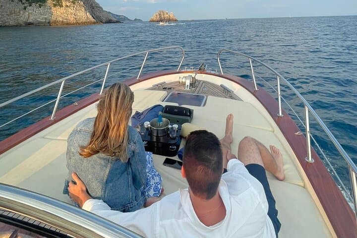 Sunrise Boat Tour Along the Amalfi Coast from Positano, Praiano & Amalfi photo 2
