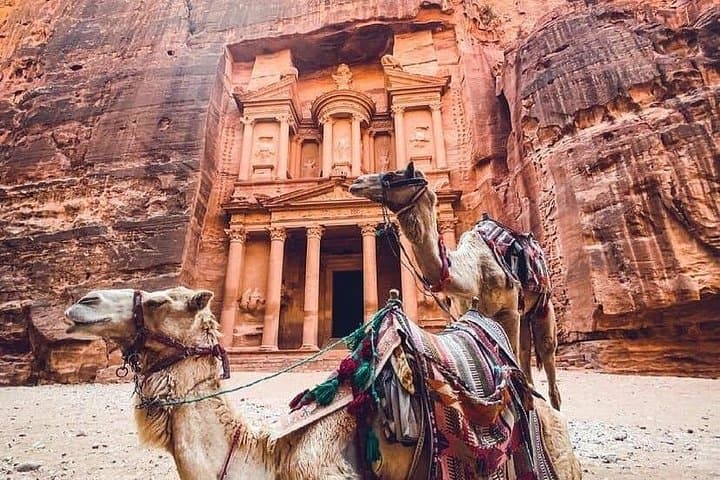 2-Day Private Driver Tour from Amman to Petra, Wadi Rum & the Dead Sea photo 1