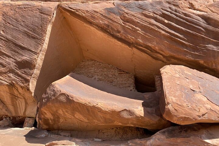 Half-Day UTV Tour of Bears Ears: Comb Ridge & River House Ruin photo 5