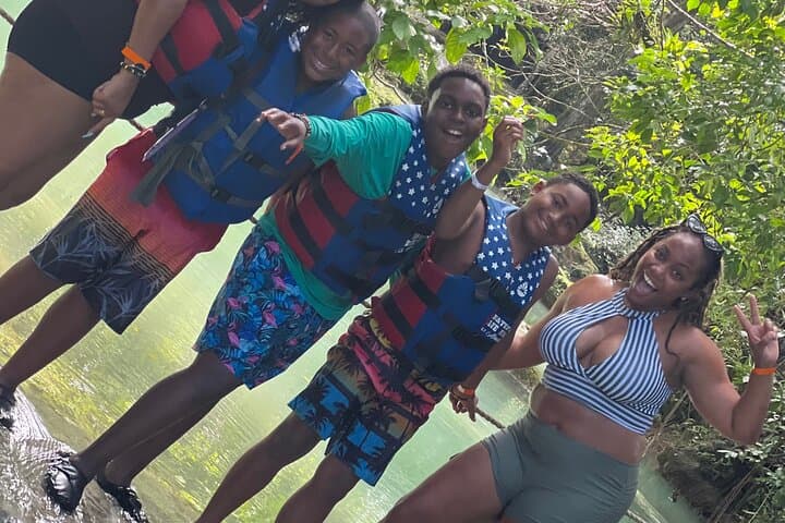 Blue Hole & Dunn’s River Falls: Private Montego Bay Day Tour photo 5