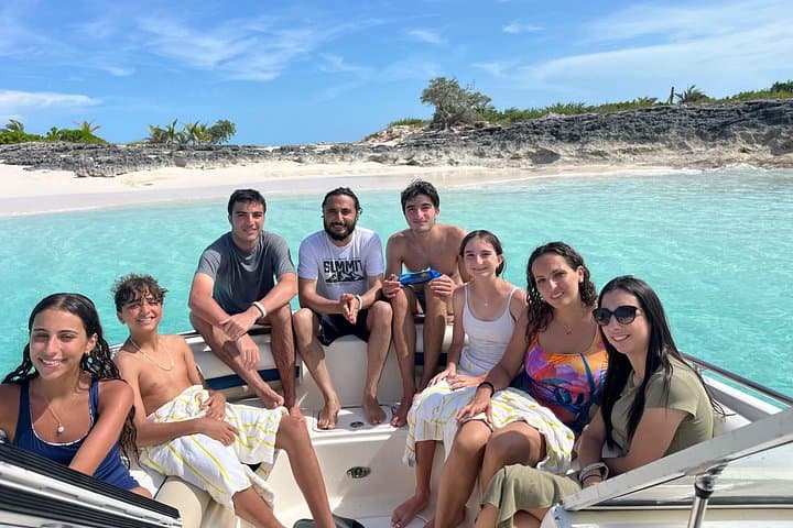 Half-Day Private Snorkel Cruise to Rose Island — Nassau Beach Escape photo 3