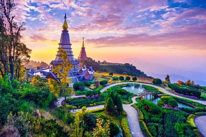 Doi Inthanon Scenic Explorer: Waterfalls, Pagodas & Hill Tribe Village Day Tour photo 2