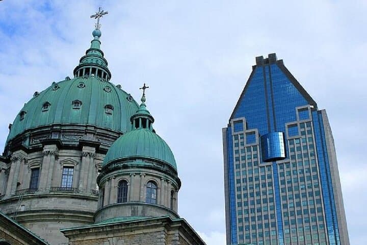 Eastern Canada in Five Days: Toronto, Montreal, Quebec, Ottawa & Niagara Highlights photo 2