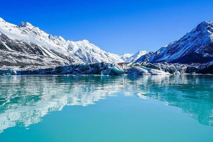 Mt Cook Day Trip from Christchurch via Lake Tekapo: Aoraki & Tasman Glacier