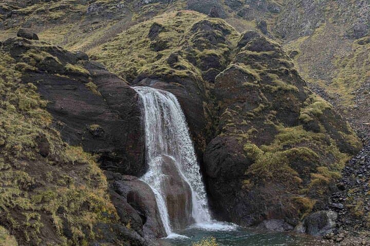 Grimannsfell Day Hike: Helgufoss Waterfall, Stórhóll Summit & Laxness Museum