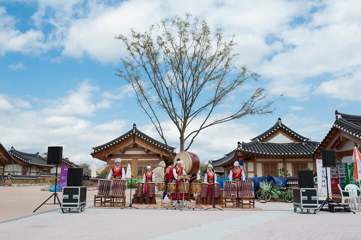 Gyeongju UNESCO Day Tour from Busan: Bulguksa, Royal Tombs & Night Views photo 4