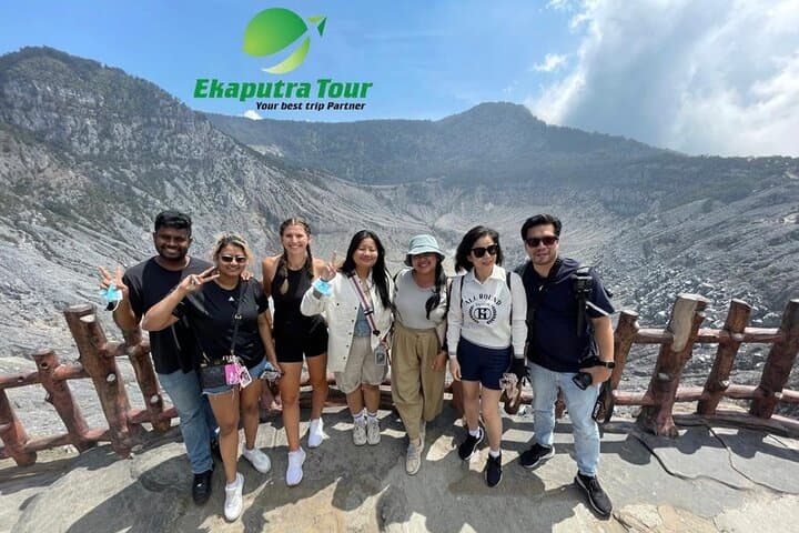 Day Trip to Tangkuban Parahu Volcano: Tea Plantations, Hot Springs & Fruit Markets photo 2