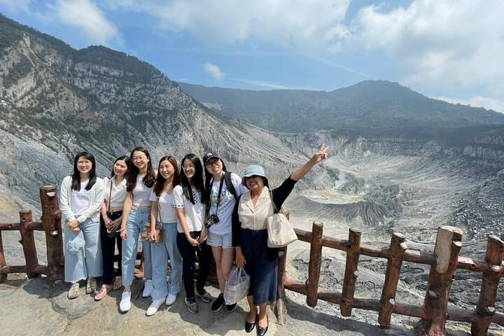 Day Trip to Tangkuban Parahu Volcano: Tea Plantations, Hot Springs & Fruit Markets photo 4
