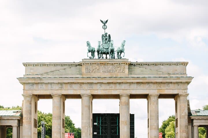Explore Berlin by E-Bike: Victory Column Climb & Beer Garden Lunch photo 2