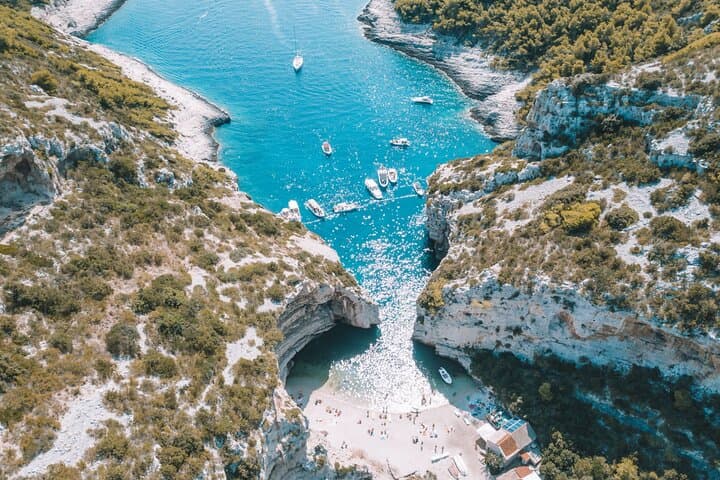 Blue Cave, Stiniva & Hvar: Full-Day Blue Lagoon Boat Trip from Split photo 5