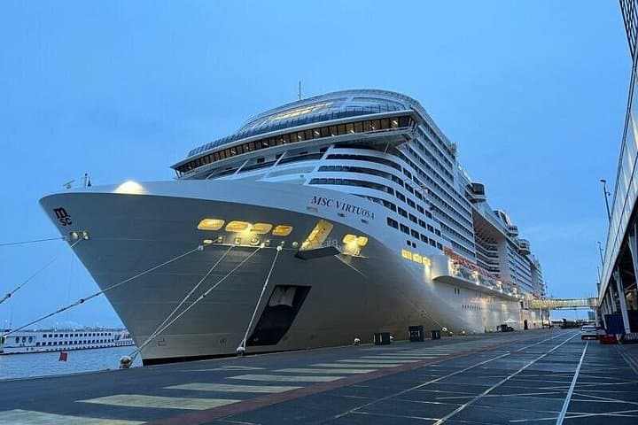 Private Cruise-Terminal Tours: Custom Day Trips from Amsterdam, Rotterdam & IJmuiden photo 4