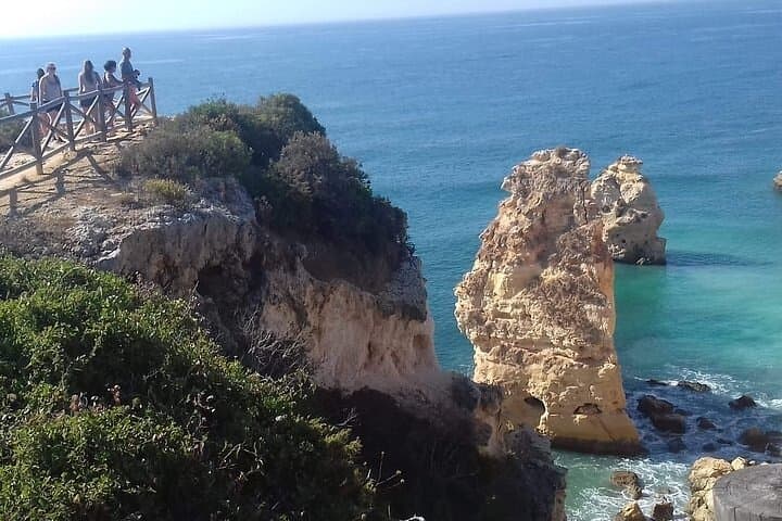 Algarve coastal minivan tour to Benagil Cave and Carvoeiro from Albufeira photo 4