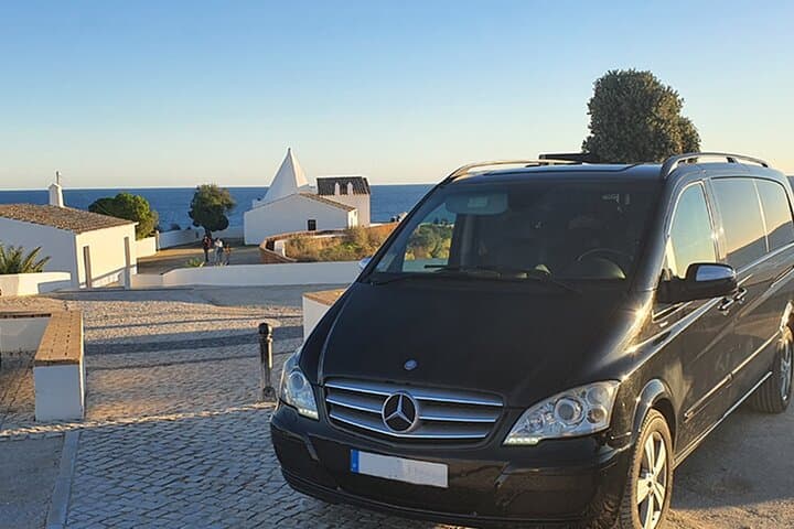 Algarve coastal minivan tour to Benagil Cave and Carvoeiro from Albufeira photo 2
