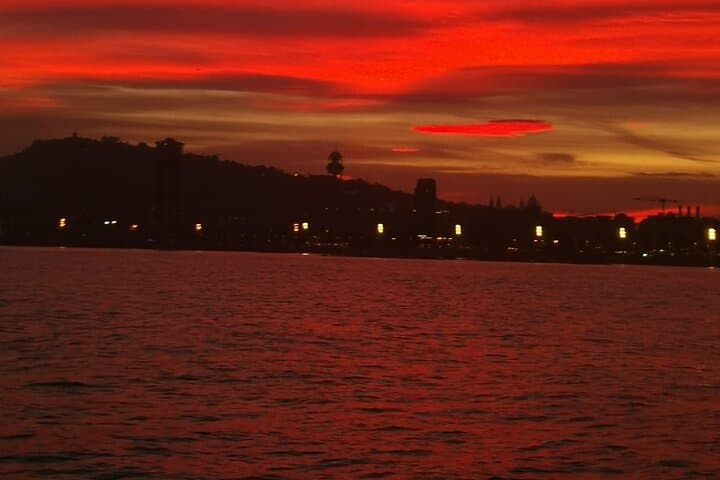 Barcelona Sunset Private Sailing with Live Spanish Guitar & Open Bar photo 5
