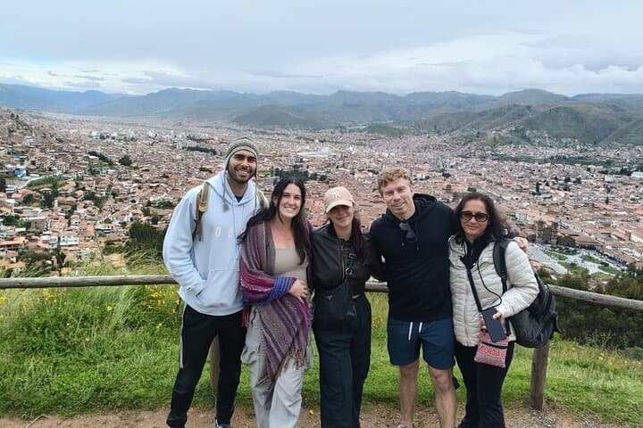 Cusco Magic: 4-Day City Tour, Sacred Valley & Machu Picchu