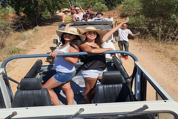 Half-Day Jeep Safari in the Algarve Mountains — Alte Springs, Paderne Castle & Rural Quinta photo 2