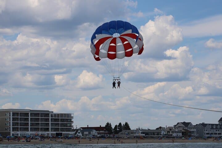 Hampton Beach Parasailing: Scenic Flights Over the New England Seacoast photo 2