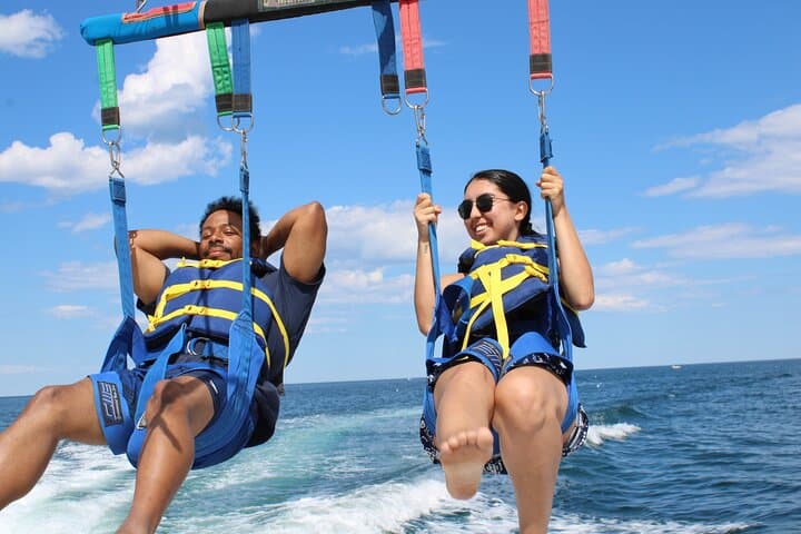 Hampton Beach Parasailing: Scenic Flights Over the New England Seacoast photo 4
