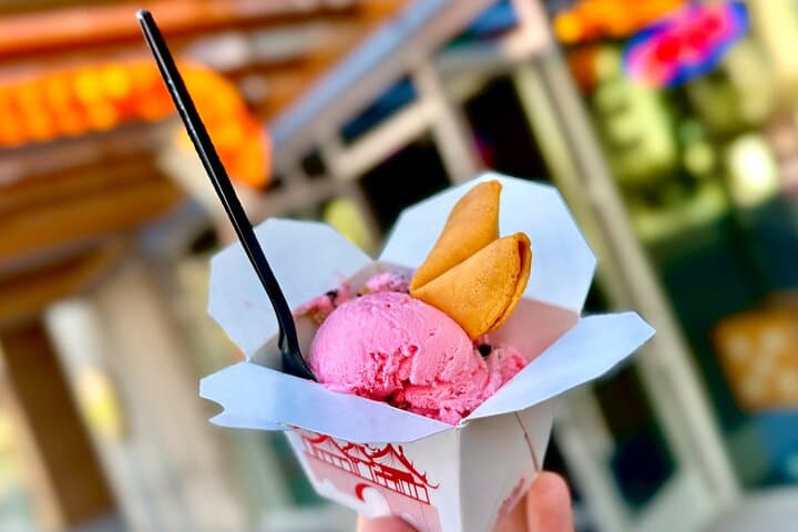 Private Walking Food Tour in Phoenix’s Roosevelt Row — Culinary Bites and Street Art Stroll photo 1