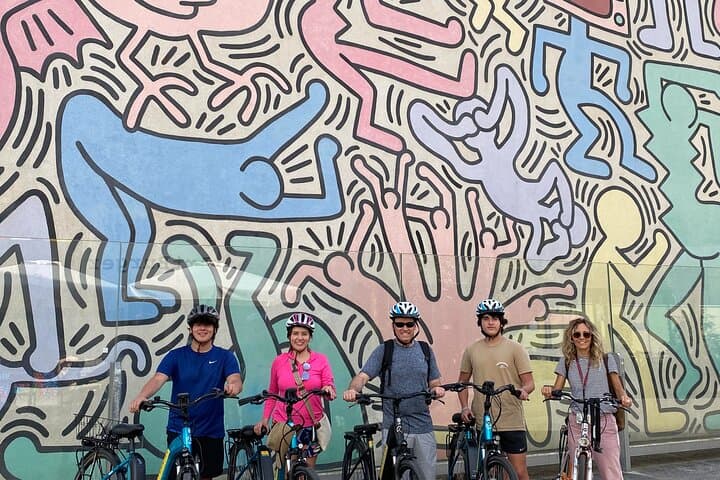 Pisa cycling tour: half-day highlights & hidden treasures
