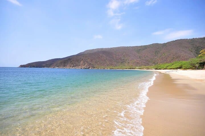 Full-Day Tour to Bahía Concha Beach in Tayrona National Park photo 3