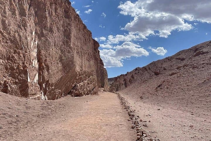 Valley of the Moon Sunset Tour & Cocktail — San Pedro de Atacama photo 3