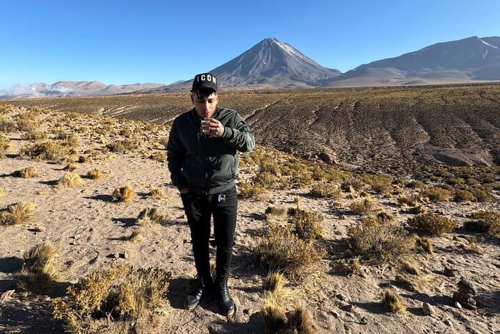 Ruta de los Salares Expedition: Licancabur Sunrise, Salt Flats & Pacana Monks photo 2