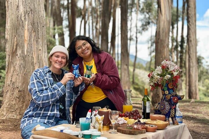 Private Artistic Picnic & Forest Painting Workshop Near Cusco photo 3