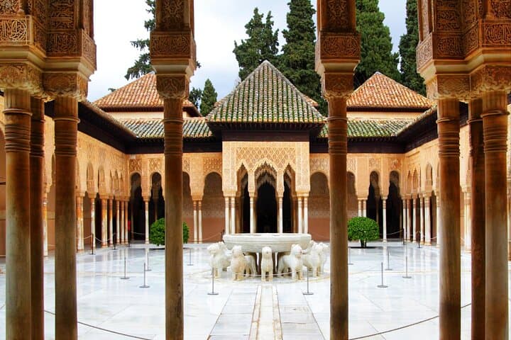 Granada in 90 Minutes: Local-Led Walking Highlights Tour photo 5