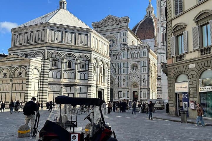 Florence Leather Workshop and Golf Cart City Tour — Hands-On Craft and Iconic Sights photo 2