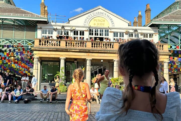 family-friendly-london-walking-tour-westminster-to-buckingham photo 3
