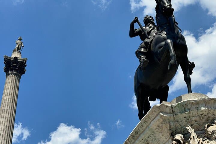 family-friendly-london-walking-tour-westminster-to-buckingham photo 5