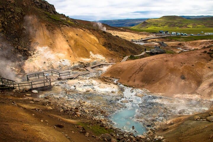 Day Trek to Seltún: Smoky Mountains, Lakes & Geothermal Trails (Reykjanes) photo 2