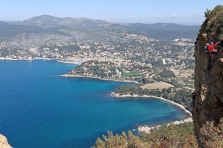 Aix‑en‑Provence to Marseille and Cassis — Private Day Tour Highlights photo 4