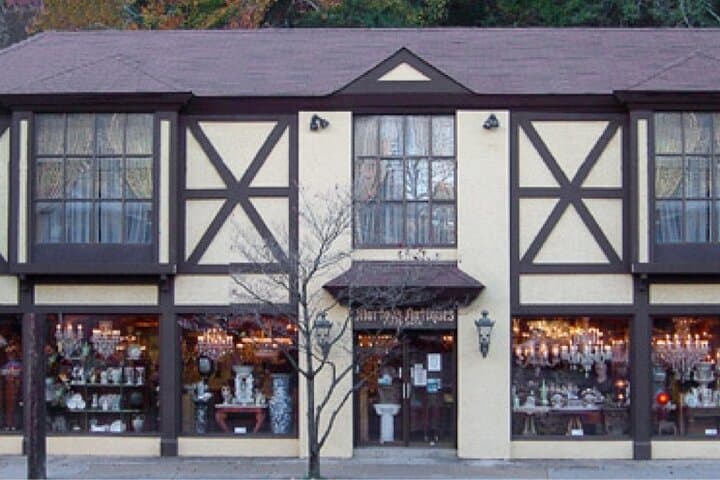Gatlinburg Scavenger Hunt: Self-Guided Walking Tour of City Sights photo 5