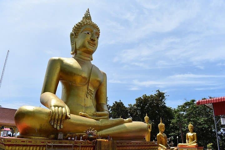 Pattaya Sunset Tour — Big Buddha, Khao Pattaya Viewpoint & Night Market Evening Experience photo 4