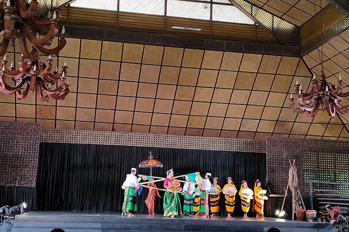 Villa Escudero Waterfall Restaurant, Carabao Cart & Bamboo Raft Cultural Day Trip photo 3