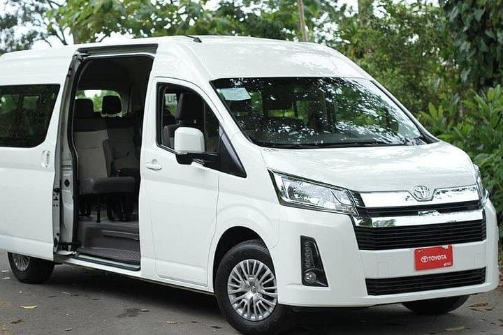 San José to Papagayo Private Transfer — Comfortable 4.5‑Hour Shuttle to Guanacaste