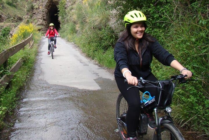 E‑Bike Adventure Along the Old Sierra Nevada Tramway from Granada photo 6
