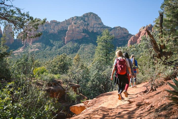 Explore Cathedral Rock: A Guided Hiking Adventure in Sedona’s Red Rock Country