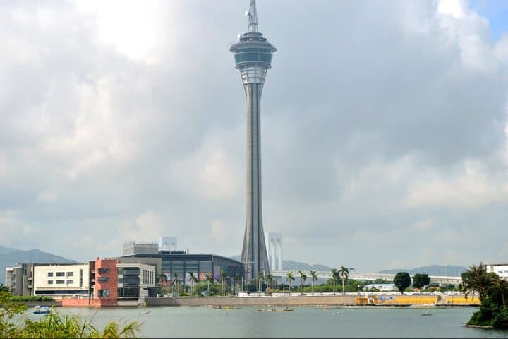 Macau Tower 360: Observation Deck, Bungee & Skywalk Experience photo 6