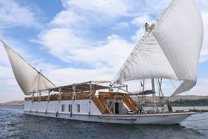 Dahabiya Nile Cruise and Cairo: 8-Day Ancient Egypt Immersion