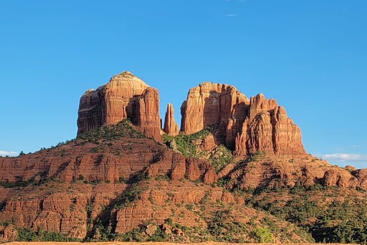 Explore Cathedral Rock: A Guided Hiking Adventure in Sedona’s Red Rock Country photo 2