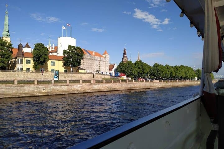 Riga Daugava River Cruise: 1-Hour Sightseeing Boat with Bar & WiFi photo 3