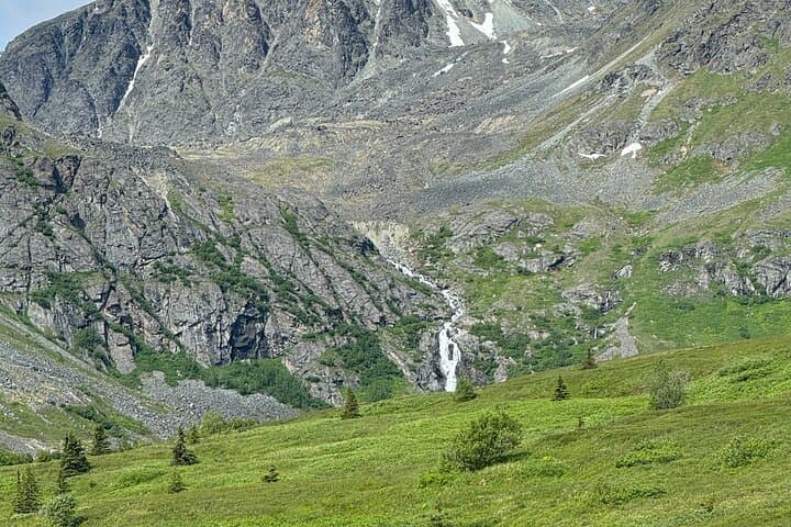 Palmer to Eska Falls: Full-Day Guided Hike to Hidden Waterfalls photo 4