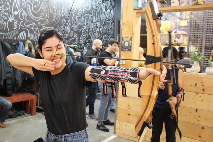 Precision Fun Archery Lessons in Montreal — Learn to Hit the Bullseye photo 3